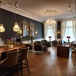 호텔 Boutique Huys Leyden 4*