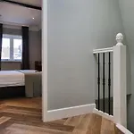 Boutique Huys Leyden 4* 레이든