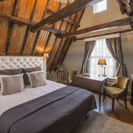 Boutique Huys Leyden 4* ליידן