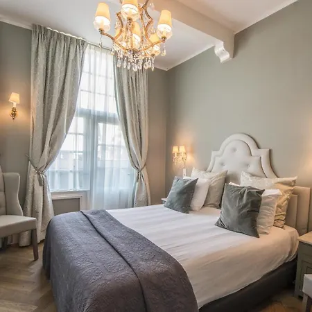 Boutique Huys Leyden מלון 4*