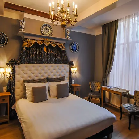 Boutique Huys Leyden Otel 4*