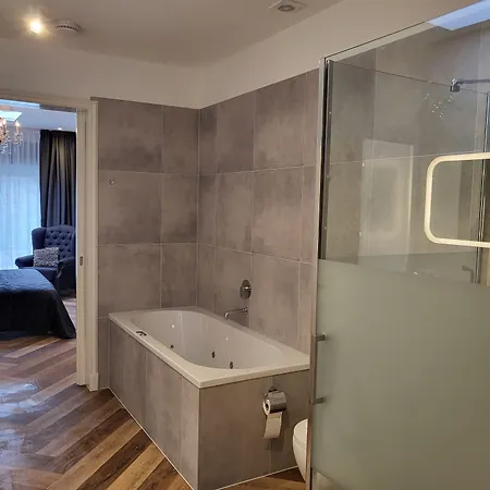 Hotell Boutique Huys Leyden