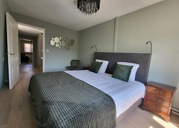 Boutique Huys Leyden Hotel 4*